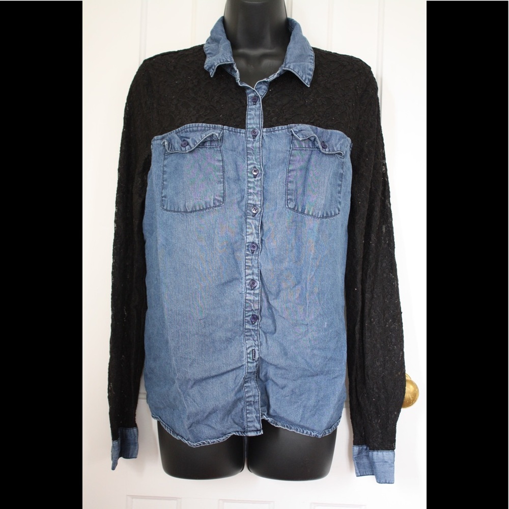 • Guess • Long Sleeve Denim & Lace Button Up